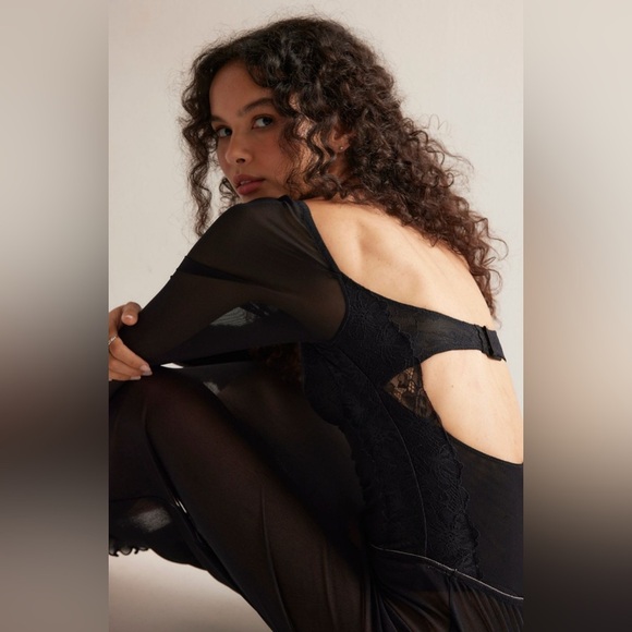 Suddenly Fine Body Suit NWOT black - Picture 3 of 3